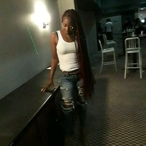 Meet your Posher, Kenisha